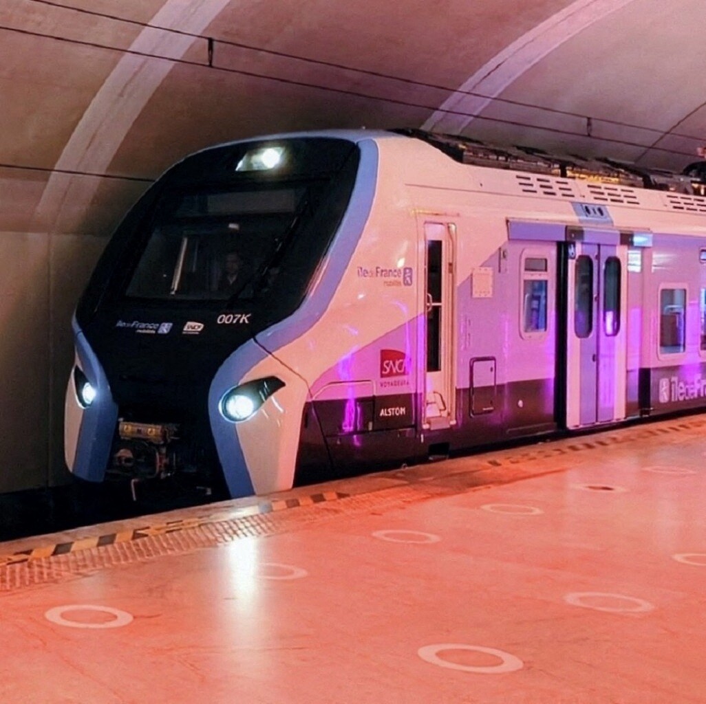 la circulation du RER E en partie interrompue après un accident de personne