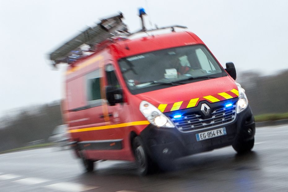 propagation d'un feu de poubelle à tout un immeuble