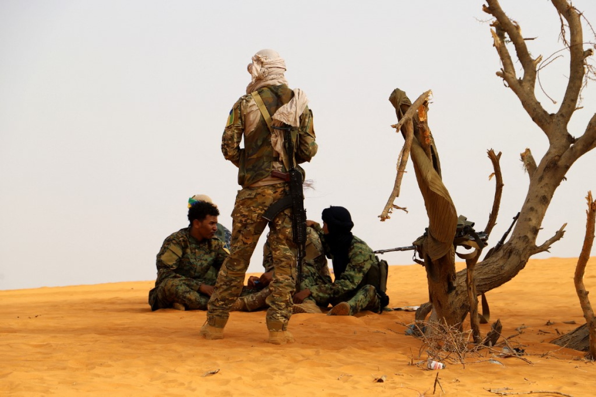Face aux mercenaires russes de l'Africa Corps, les rebelles maliens utilisent les tactiques militaires ukrainiennes - 07/10/2025 à 13:57
