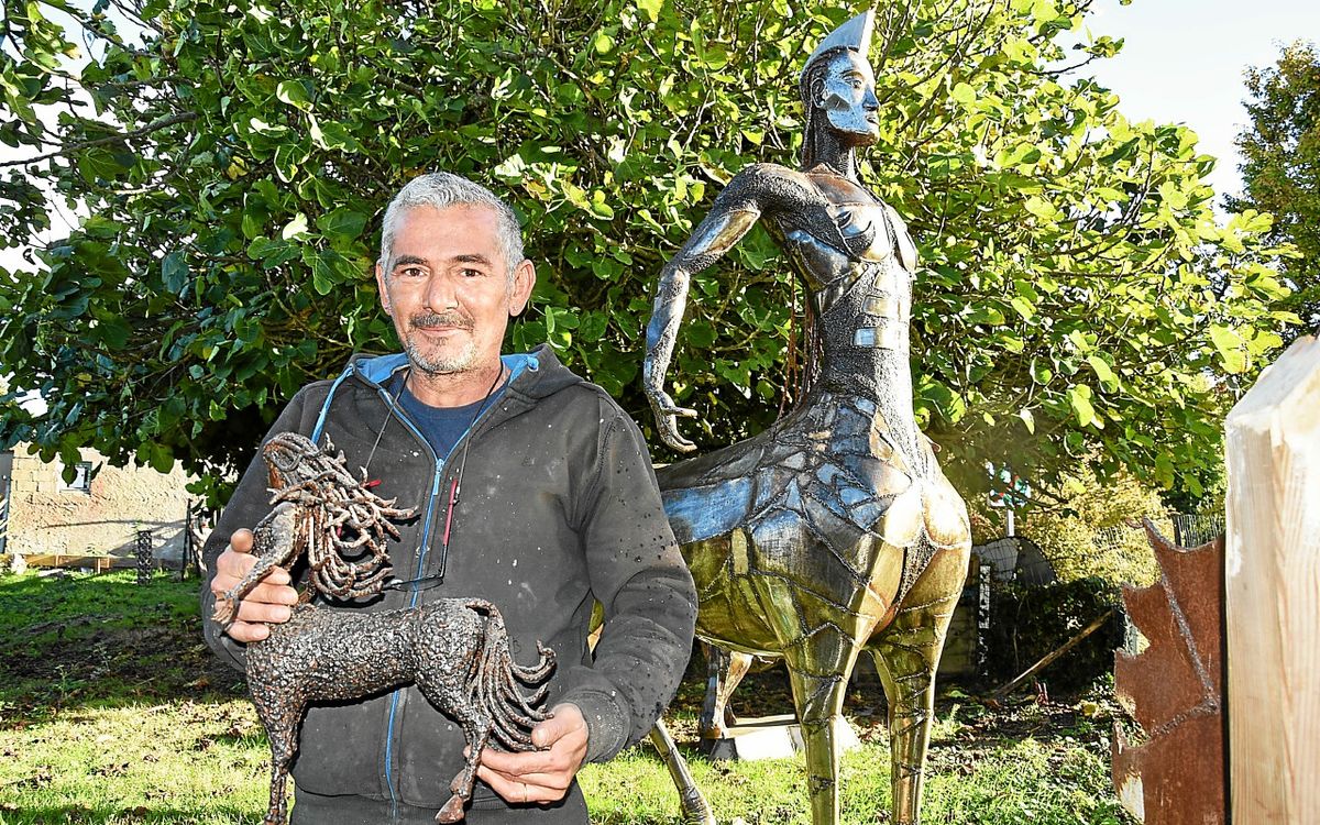 Son centaure tape à l’œil à Paimpol : dans l’antre d’Agostinho Da Cunha, soudeur-sculpteur [En images]
