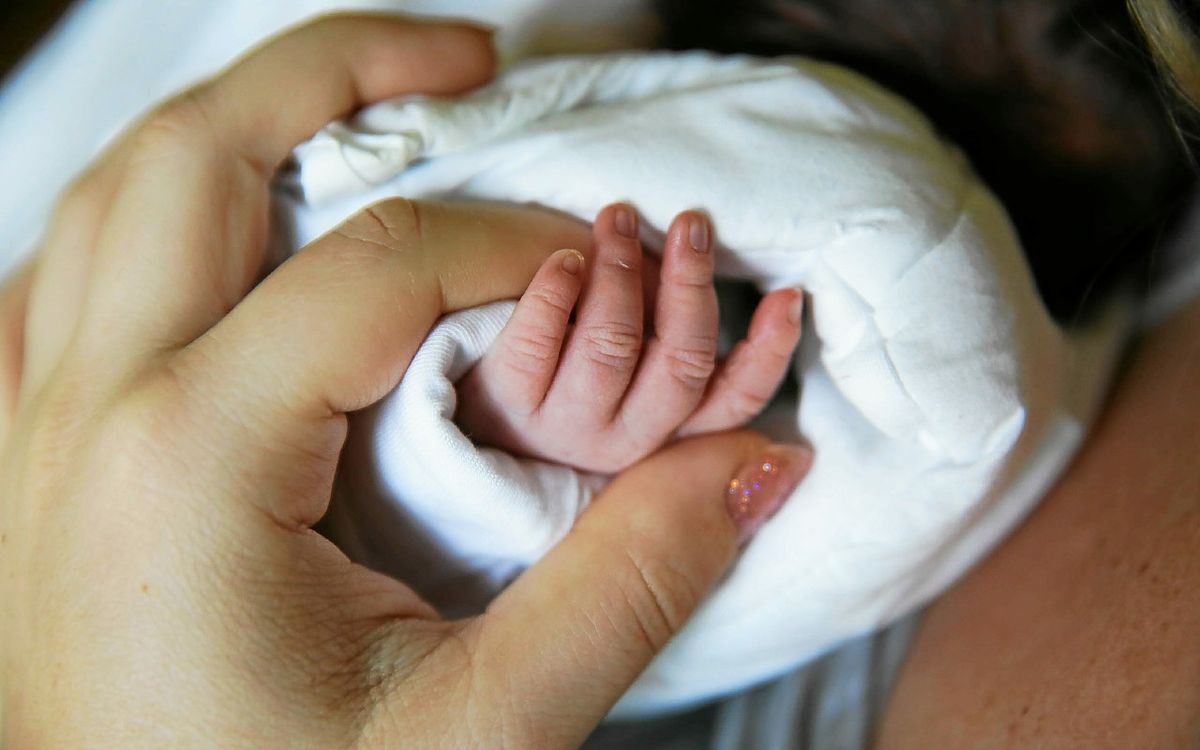 Pourquoi le CHU de Rennes va réaliser des analyses ADN sur plusieurs centaines de bébés