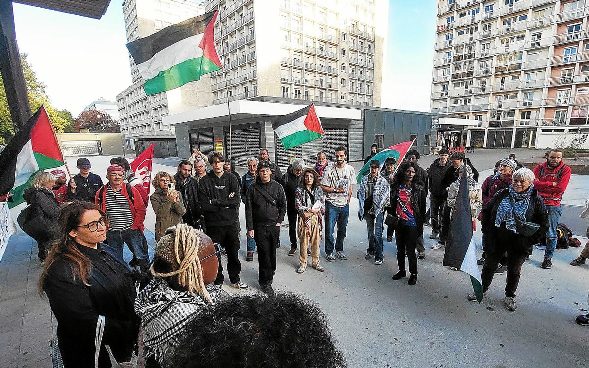 Un nouveau rassemblement à Rennes en soutien à la députée d’Ille-et-Vilaine
