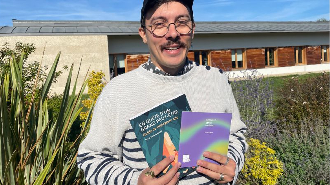 l’éditeur et écrivain Tom Levêque vient faire aimer les livres aux ados de Montmorillon