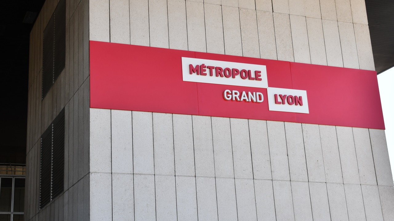 Des vélos électriques pour les aides à domicile ? La Métropole de Lyon débloque 300 000 euros