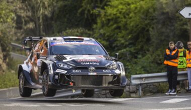 Sébastien Ogier à la poursuite de Sébastien Loeb