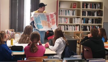 Tom Lévêque rencontre les collégiens à la "bibli"