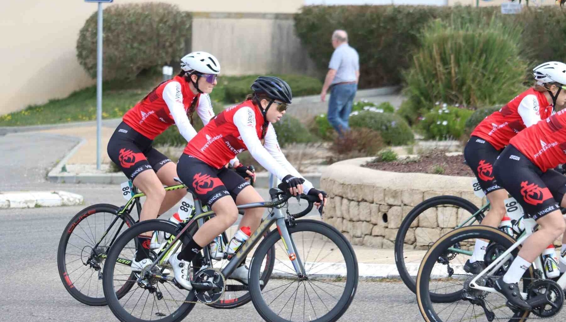Vendée Piveteaubois ne repartira pas - Actualité