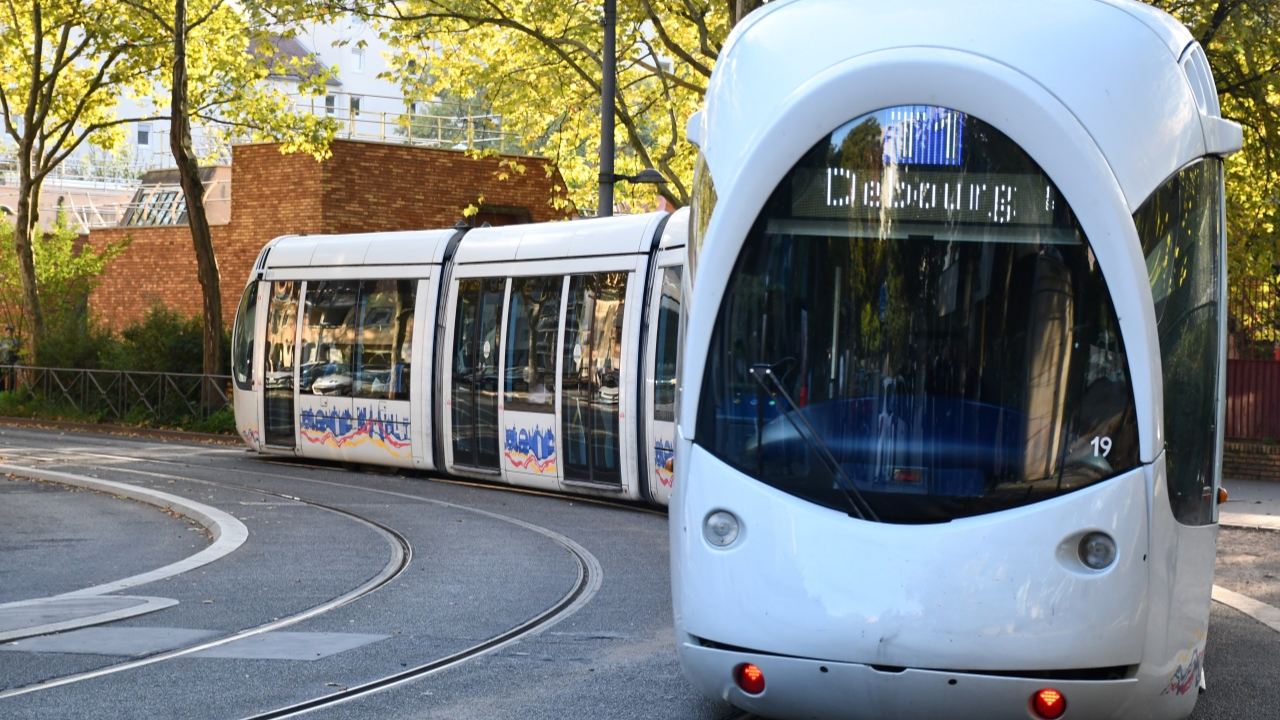 les essais dynamiques lancés avant la mise en service en février 2026