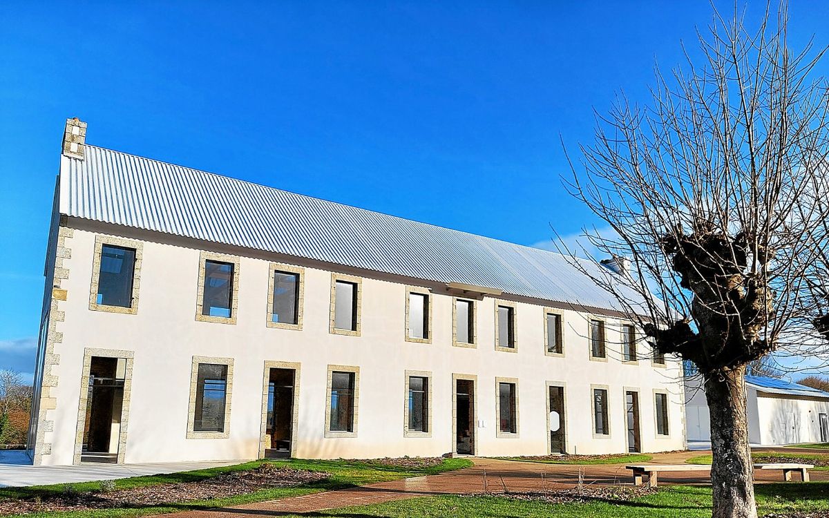 « C’est exceptionnel » : la halle ouverte de Plouyé en lice pour le prix Architecture et Maîtres d’Ouvrage