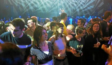 À Rennes, 4 700 danseurs à Yaouank le plus grand fest-noz du monde