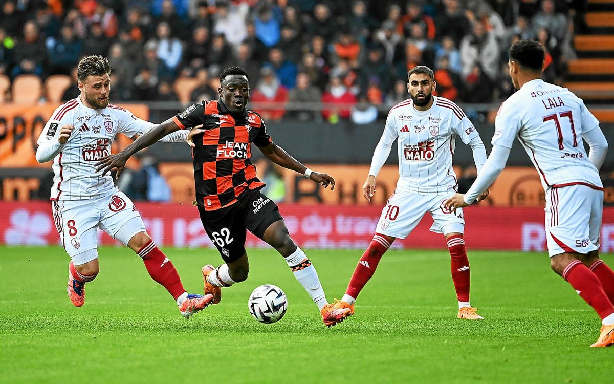 Lorient - Brest : le résumé d’un incroyable derby breton avec six buts et un scénario dingue