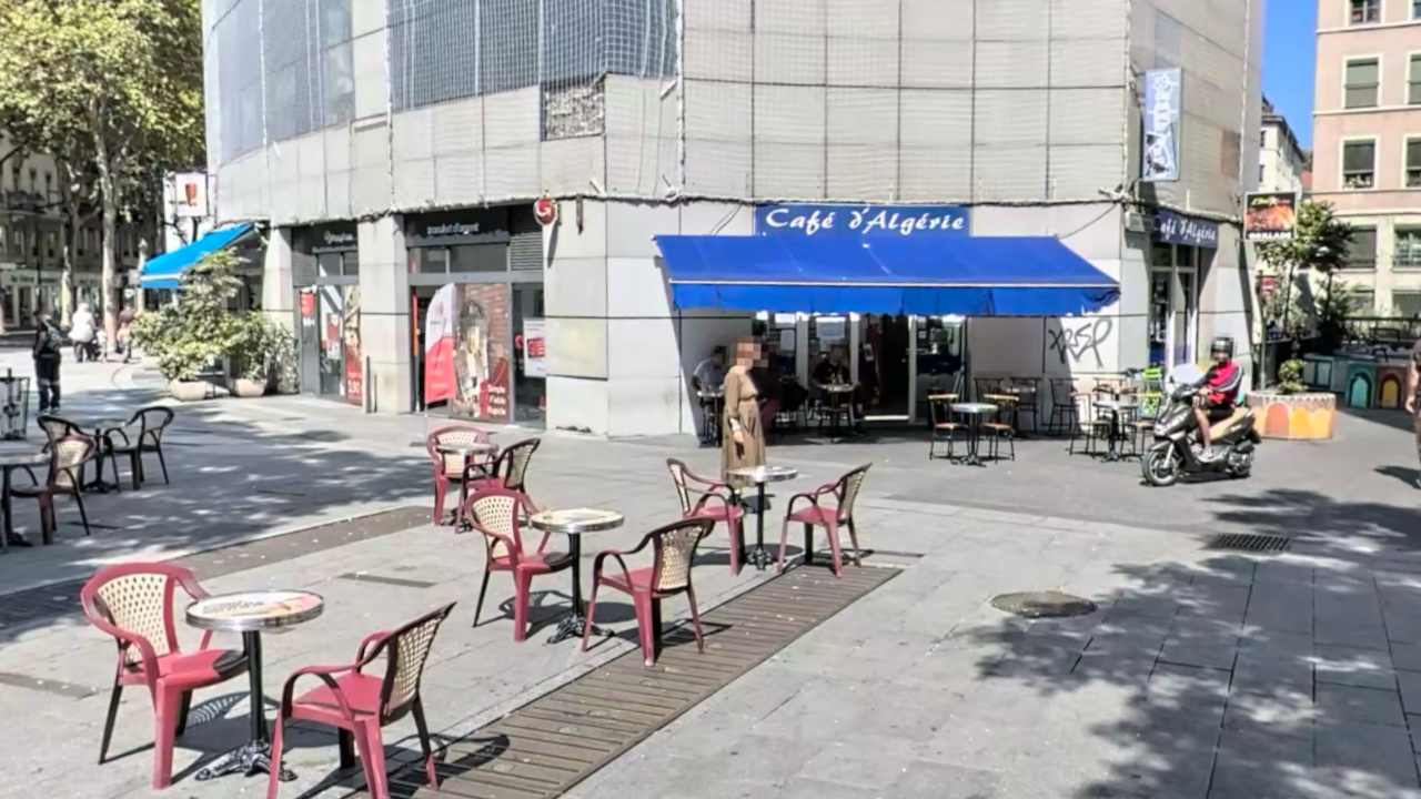fermeture administrative du “Café d’Algérie” pour emploi d’étranger sans autorisation