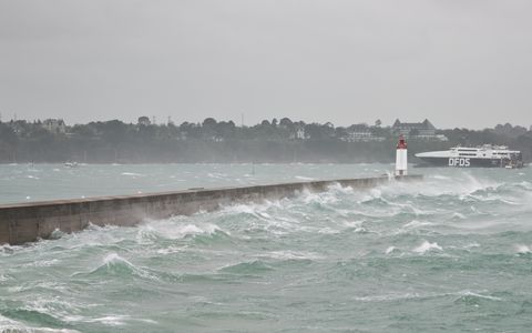 Prise depuis la plage du Môle