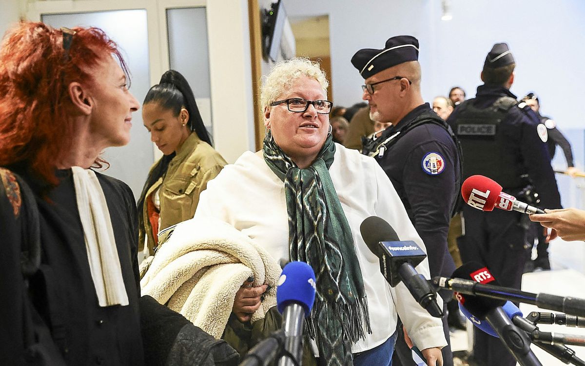 « J’ai fait de la satire » : dix personnes jugées à Paris pour avoir cyberharcelé Brigitte Macron