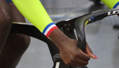 Un bout de ruban qui a 100 ans : Les liserés tricolores - Actualité