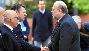 « Espèce d’intermittent du spectacle » : quand une altercation éclate en plein restaurant entre Christian Estrosi et Eric Dupond-Moretti