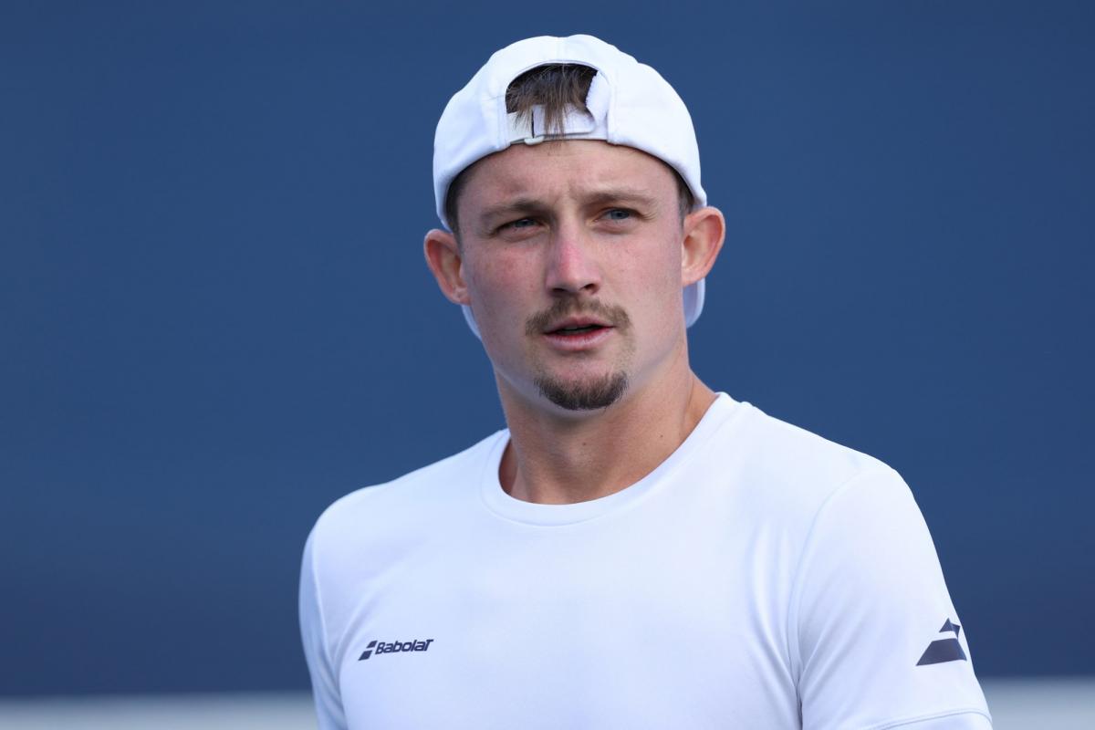 Ugo Blanchet battu par James Duckworth dès son entrée en lice à Almaty - L'Équipe