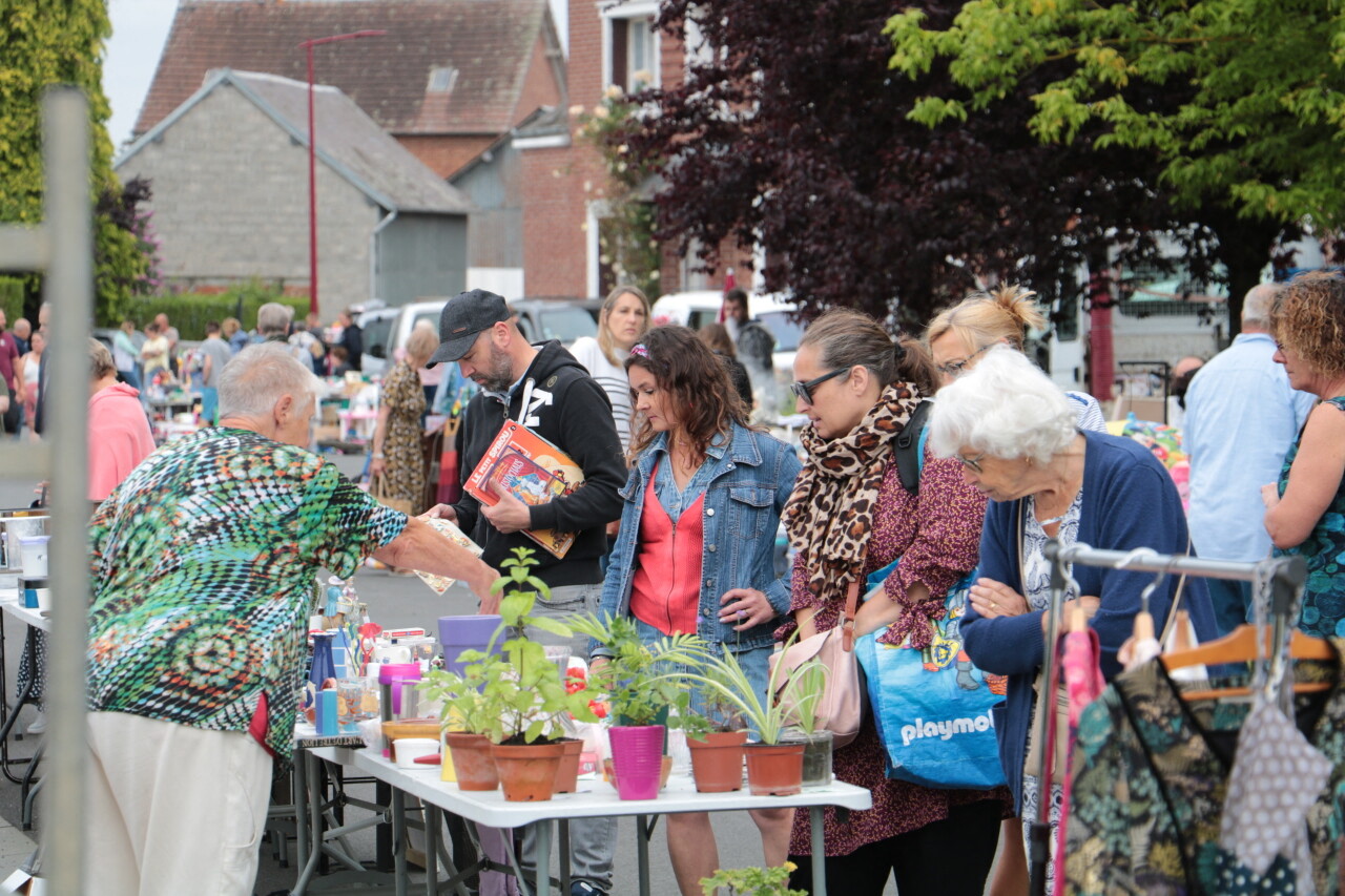 où peut-on retrouver des foires à tout, vide-greniers et brocantes ce week-end ?