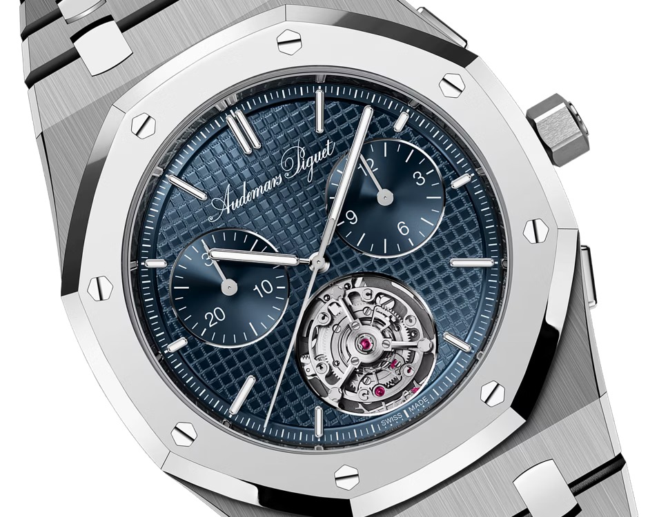 Audemars Piguet s'offre une Royal Oak tourbillon extra-plate pour ses 150 ans