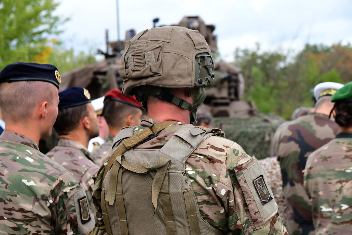 Des militaires français déployés en Ukraine ? Un chef d'état-major l'envisage sérieusement, une date avancée