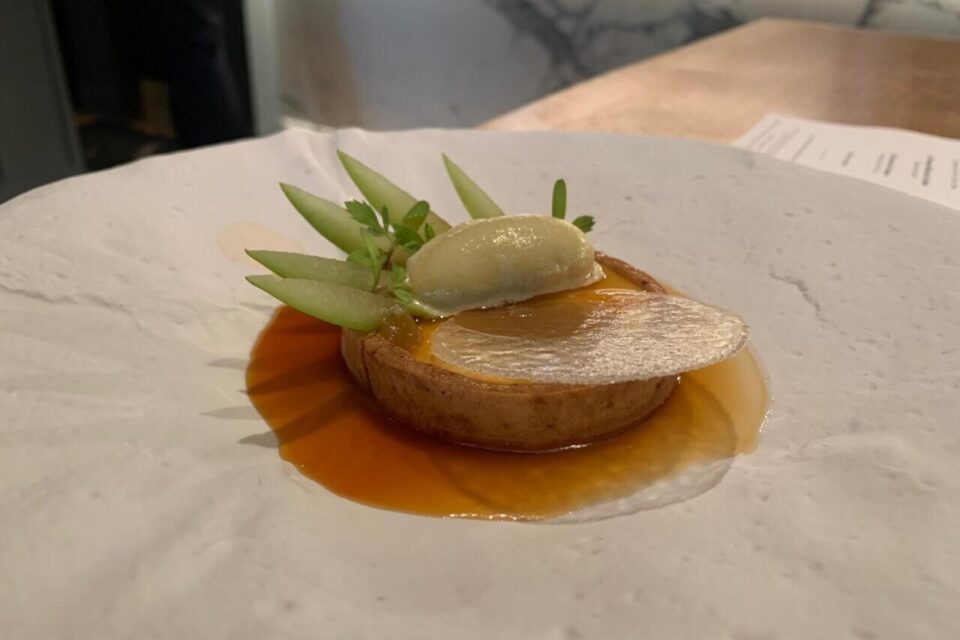 L'alternative au chocolat : ce dessert tout juste créé par le chef, qui s'inspire des Bêtises de Cambrai.