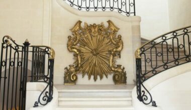 Roger Vivier renoue avec la Rive Gauche et inaugure Maison Vivier