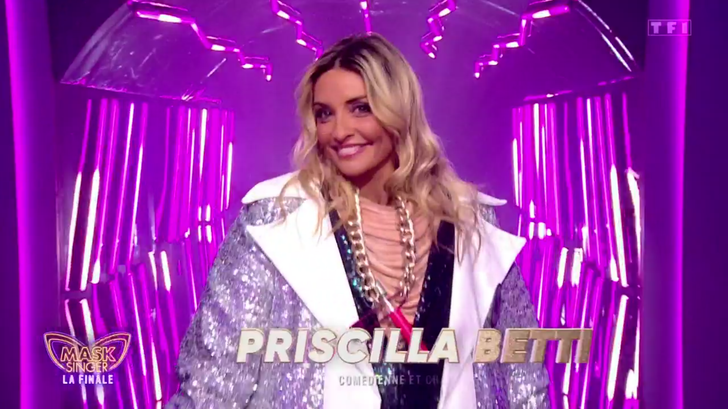 La chanteuse Priscilla Betti se cachait sous le costume de la Taupe.