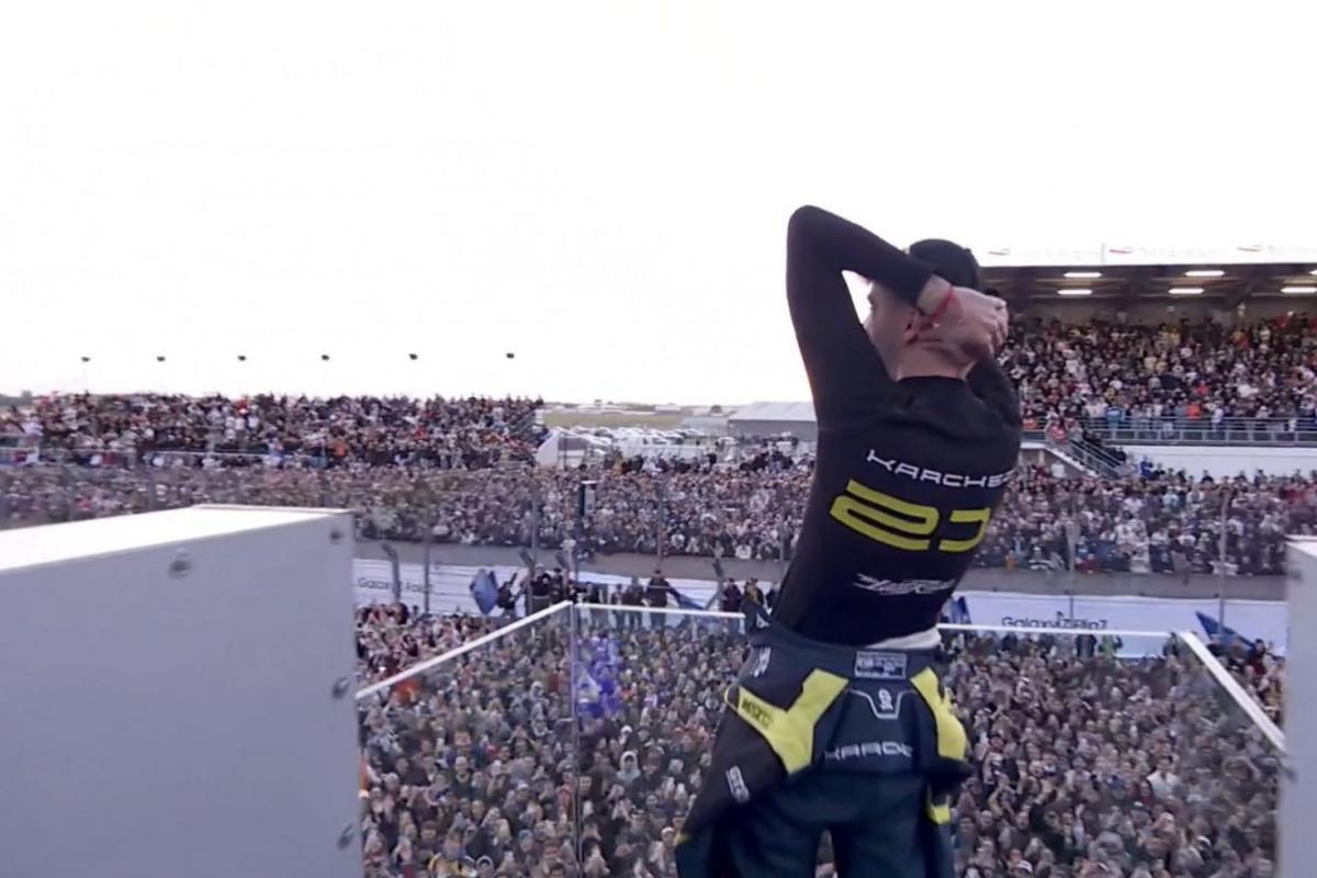 Le grand favori Karchez remporte le GP Explorer 3 devant Kaatsup et Maxime Biaggi, Squeezie finit en larmes - L'Équipe