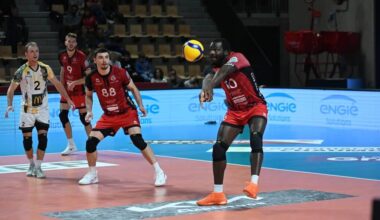 Le volleyeur chaumontais Dany Poda en réception.