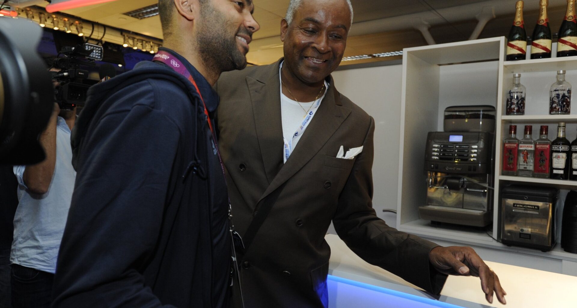 BASKET : La Fédération salue la mémoire de Tony Parker senior, père de Tony Parker