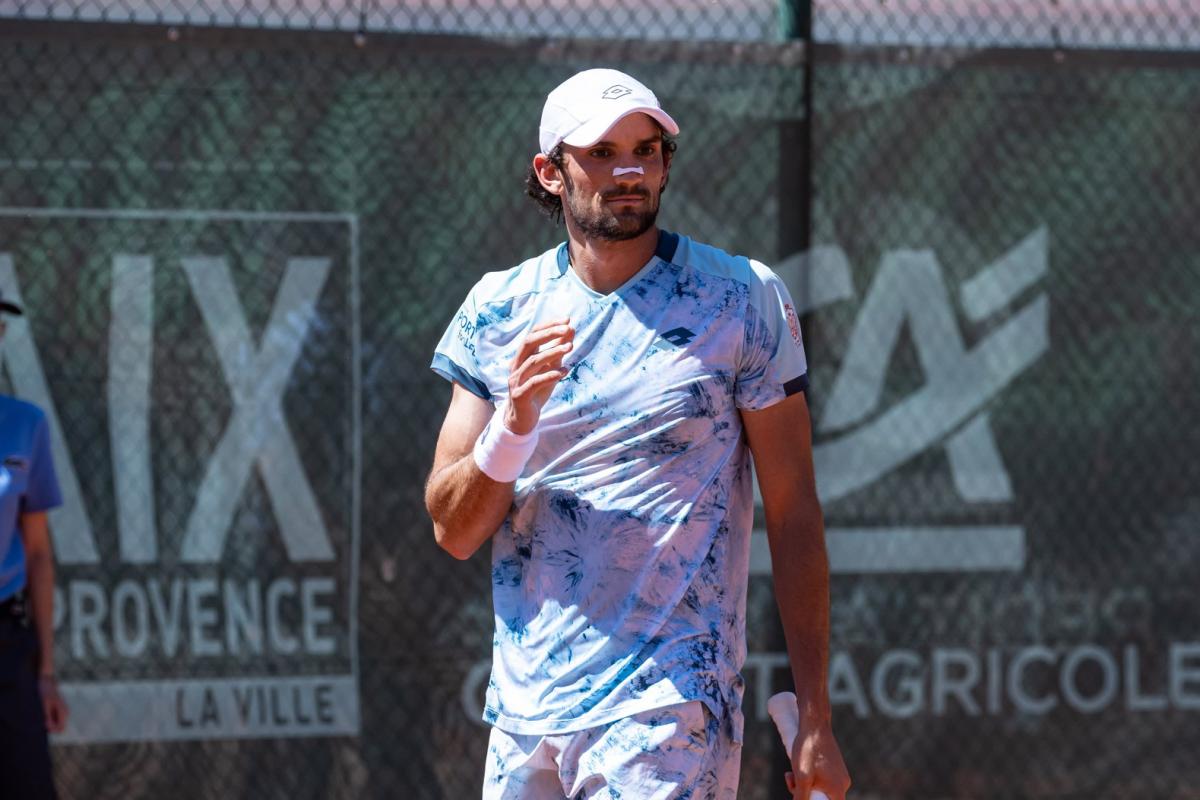 Le joueur de tennis monégasque Valentin Vacherot reçu au centre d'entraînement de l'AS Monaco - L'Équipe