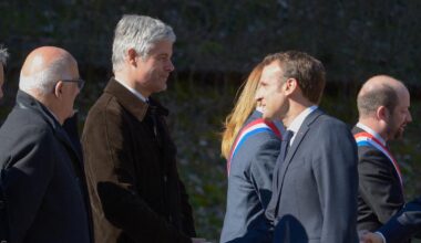 Le «piège» tendu par Macron à Wauquiez pendant le remaniement... Les indiscrets du Figaro