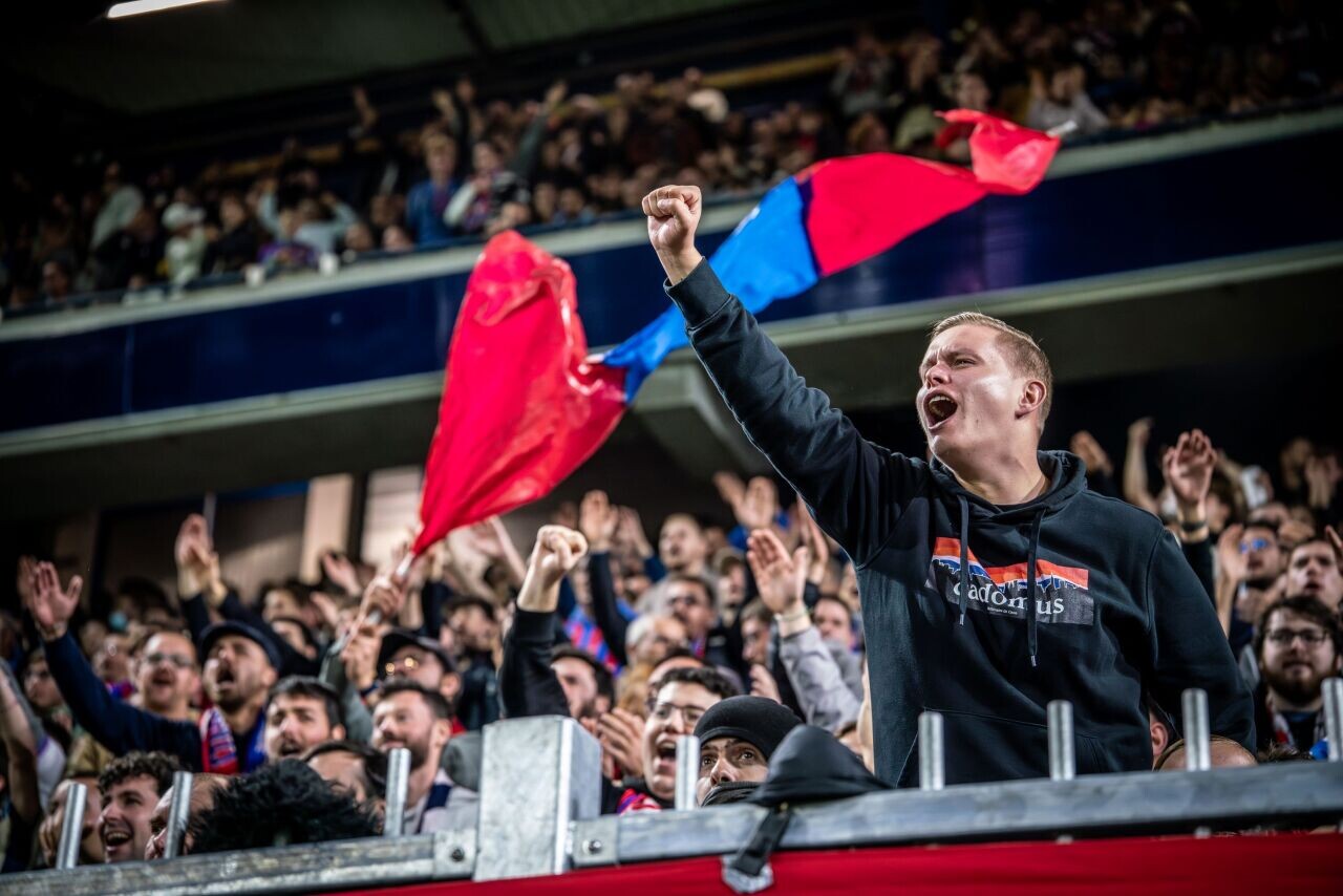 on a suivi le match contre Rouen au milieu des supporters de Caen