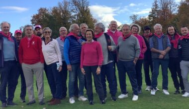GOLF : Jacques Ruste et André Diry remportent la compétition «Octobre rose» à Avoise. 