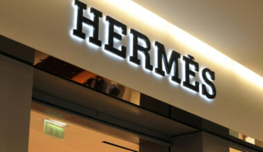 Imperturbable, Hermès continue sa progression avec des ventes en hausse - 22/10/2025 à 09:03