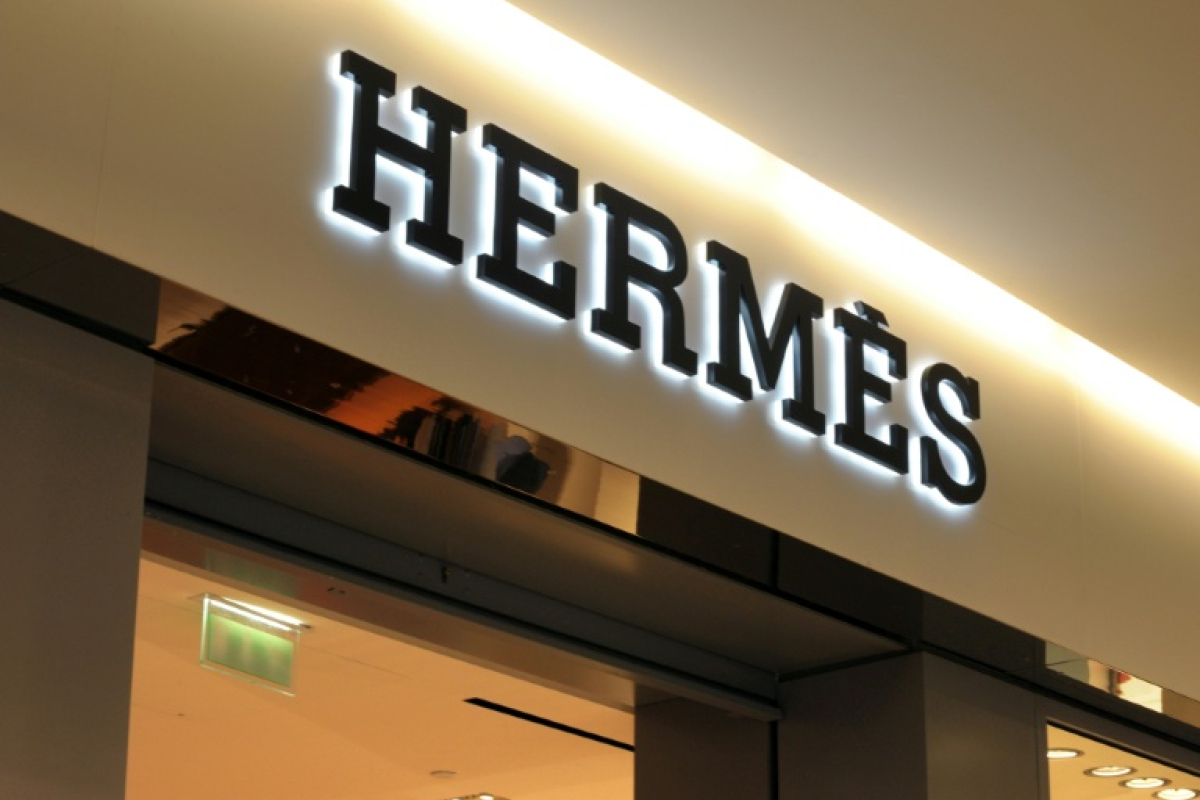 Imperturbable, Hermès continue sa progression avec des ventes en hausse - 22/10/2025 à 09:03