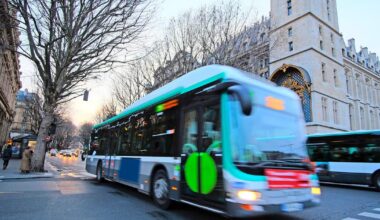 une passagère crie «Allah Akbar» et tente de s’emparer d’un bus en pleine circulation