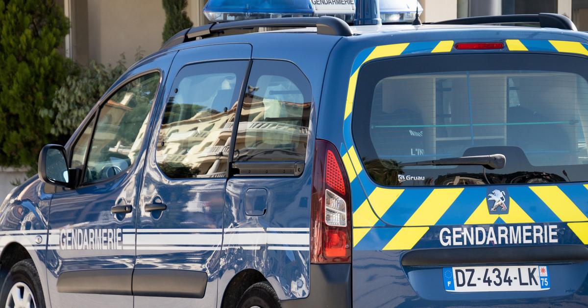 un couple arrêté après la mort d’un bébé et la négligence «extrême» de 4 autres enfants