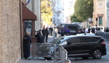 à la prison de la Santé, deux députés LFI ont échoué à rencontrer Nicolas Sarkozy