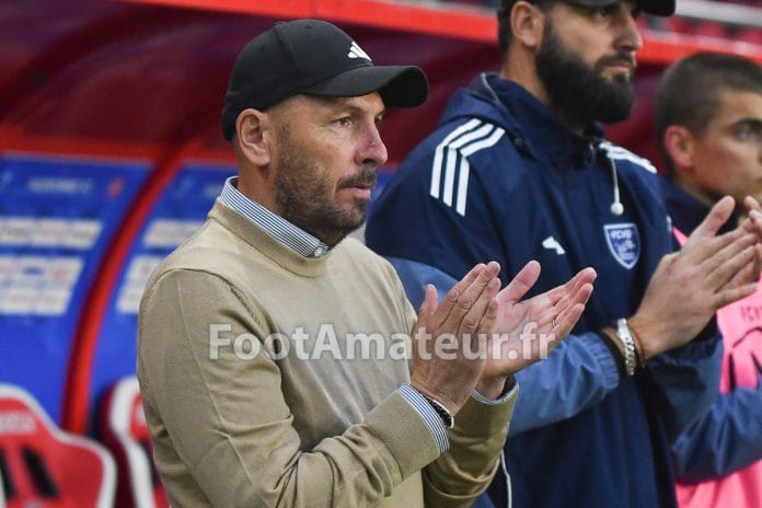 National J8 Valenciennes - Villefranche-sur-Saône (Photo Philippe Le Brech)