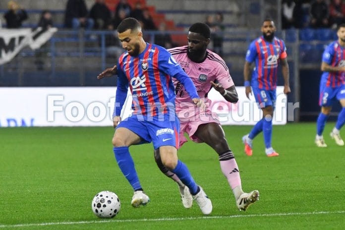 J9 Caen - Le Puy-en-Velay (© Philippe Le Brech)