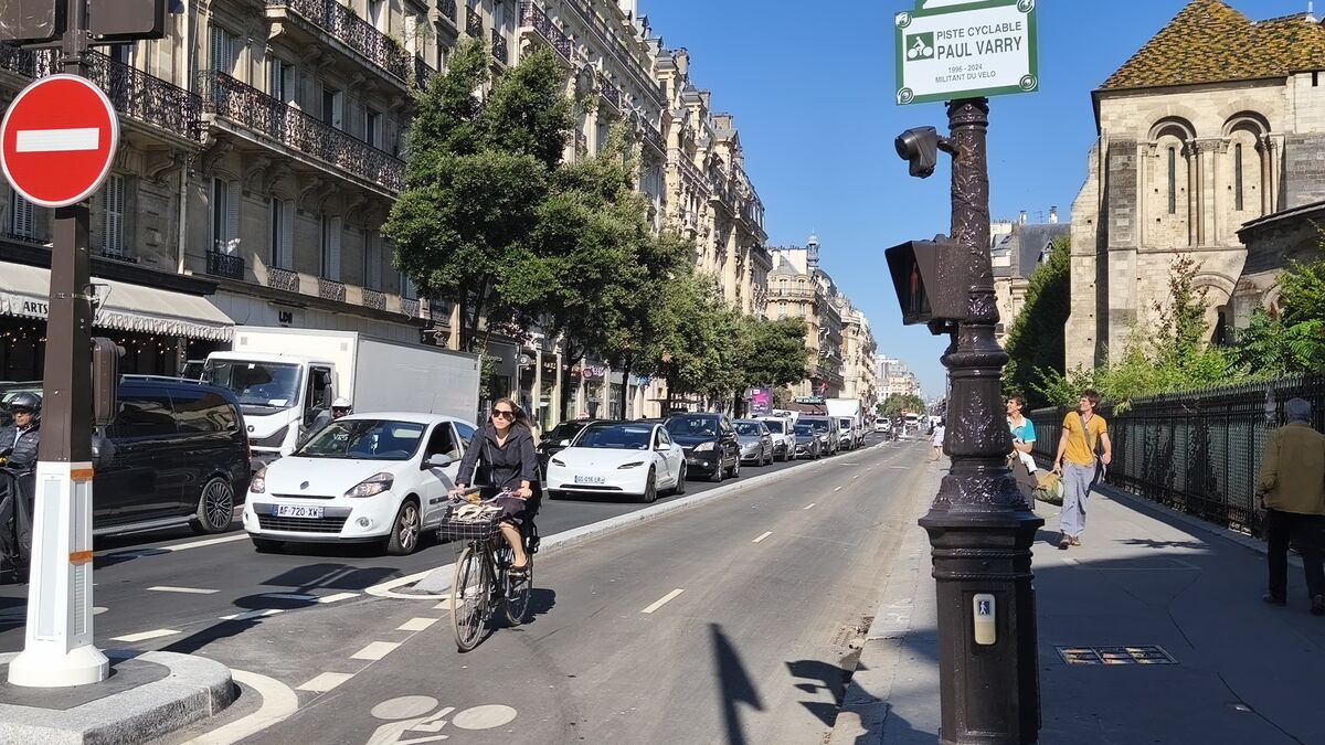 Paris : un an après la mort du cycliste Paul Varry, une soixantaine de carrefours bientôt sécurisés… Trop peu ?