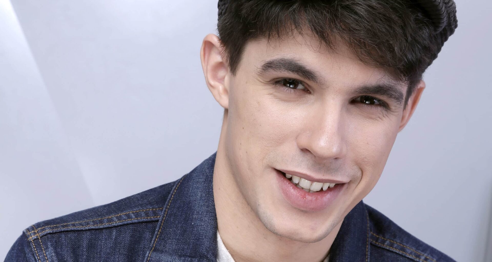 Lilian Renaud : le fromager star de "The Voice" réapparaît 10 ans après chez Faustine Bollaert pour un témoignage important