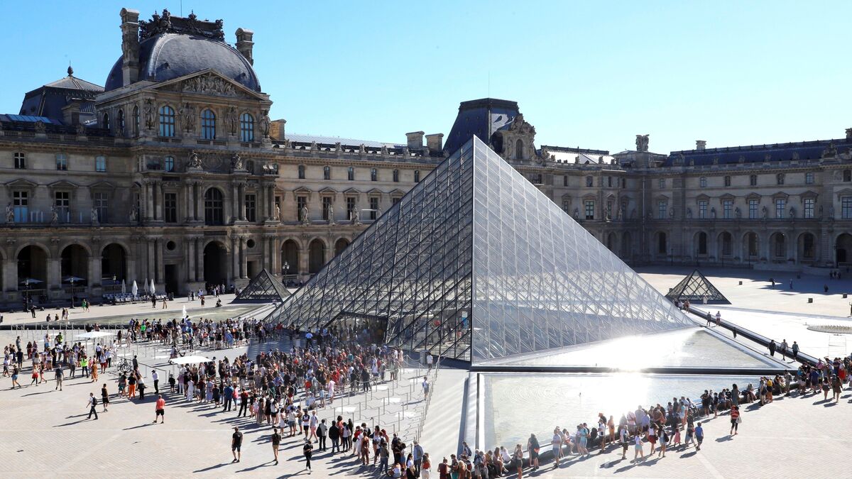 Le musée du Louvre cible d’un braquage ce dimanche, des bijoux dérobés