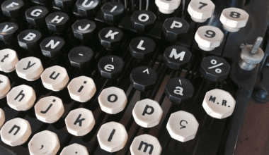 Sur trois livres récents de Dominique Quélen