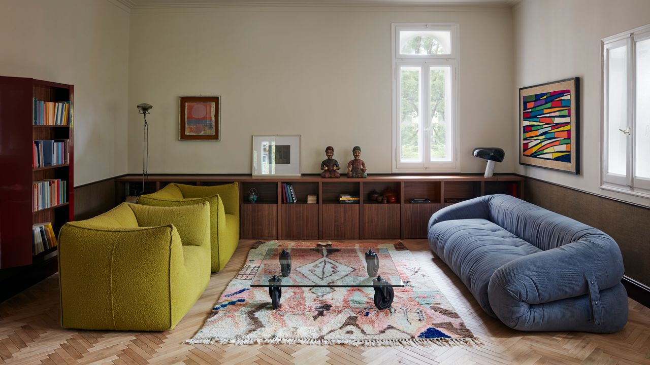 En Italie, un appartement moderne dans une villa historique de 1928