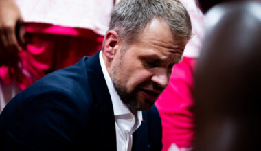 "nous allons devoir travailler dur pour trouver notre jeu"