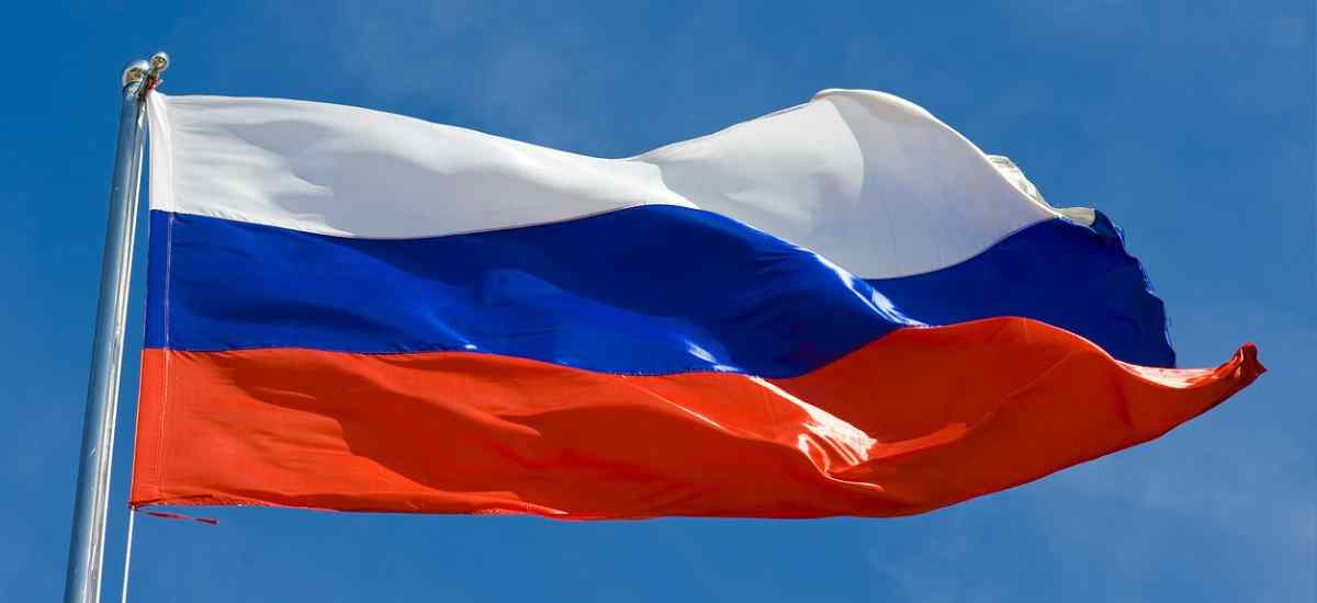 Justice : la Russie reste condamnée à verser 50 milliards de dollars aux ex-actionnaires d'Ioukos