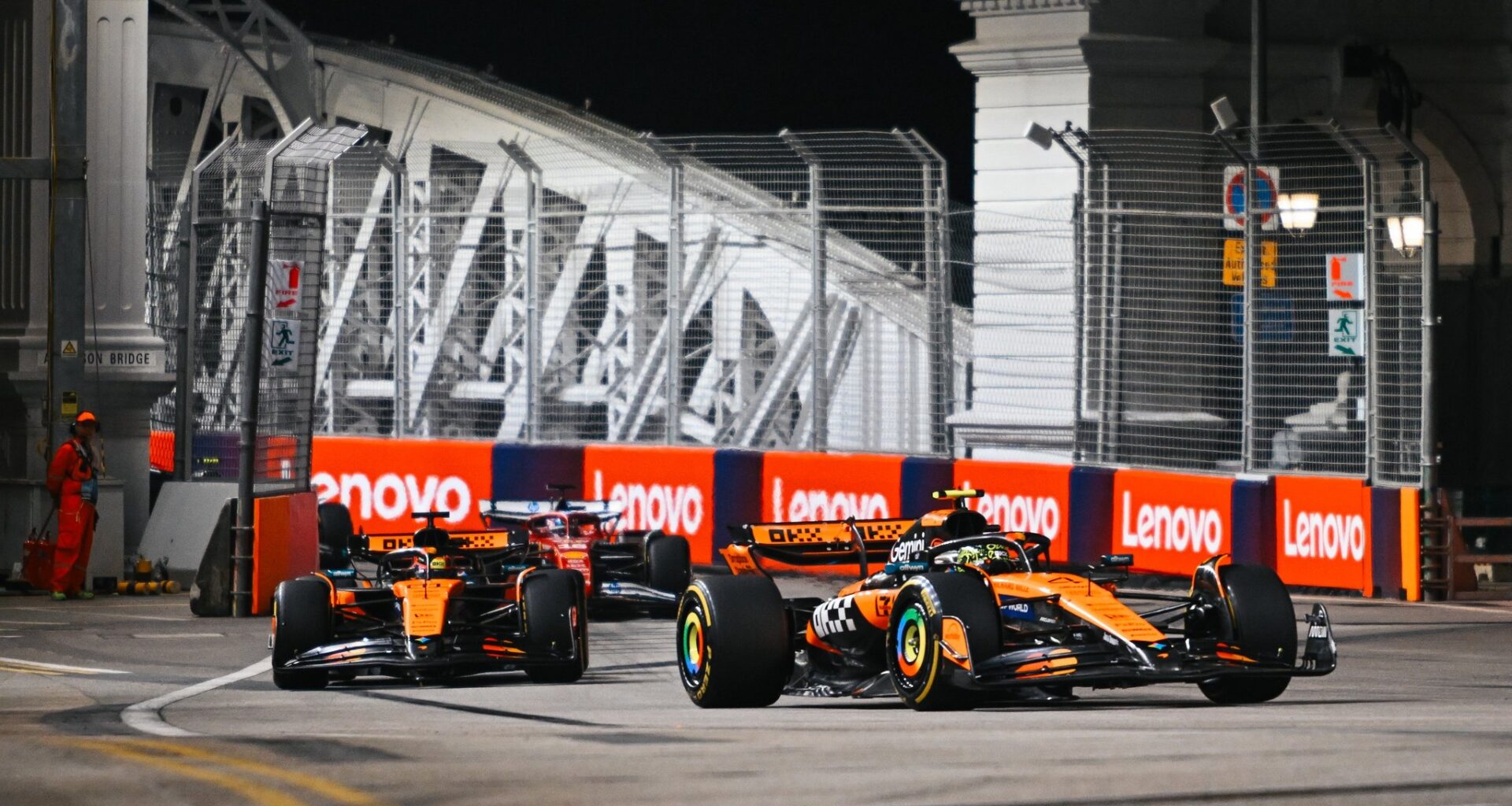 Ça chauffe entre Norris et Piastri mais McLaren refuse d’agir