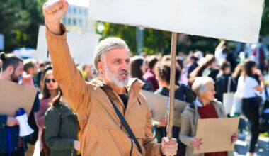 fonction publique et Éducation nationale se mobilisent à Paris, écoles et services perturbés